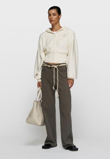 Свободные джинсы