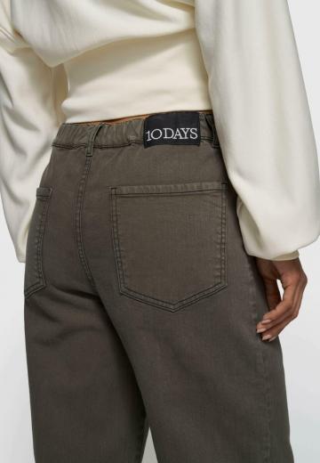 Свободные джинсы