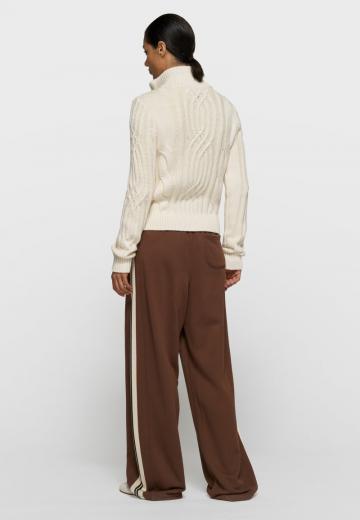 Вязаная кофта