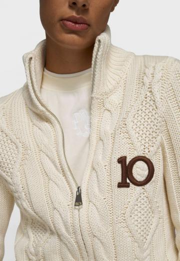 Вязаная кофта