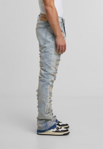 Клешеные джинсы