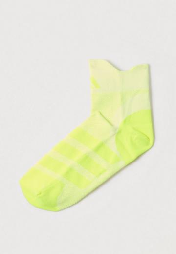 Спортивные носки