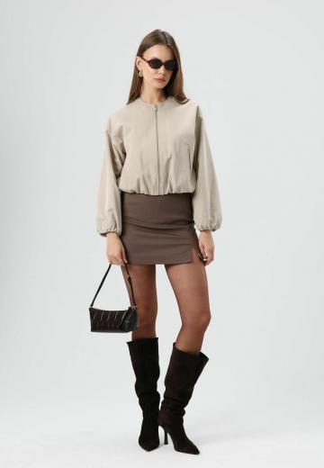 Короткая куртка