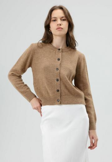 Вязаная кофта