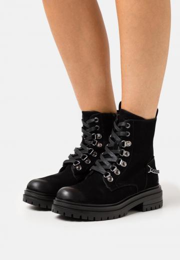 Полусапожки на платформе