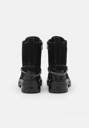 Полусапожки на платформе