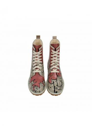 Ботинки на шнуровке