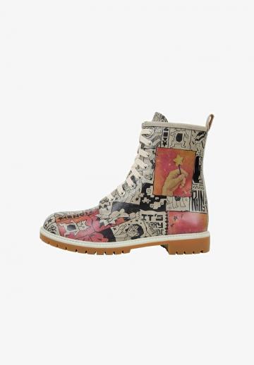 Ботинки на шнуровке