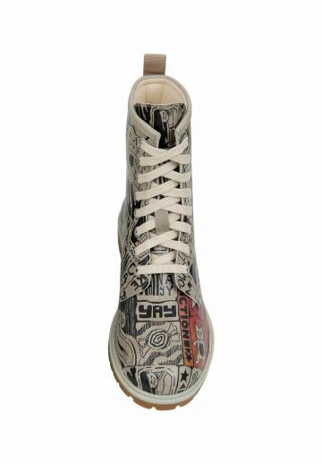 Ботинки на шнуровке