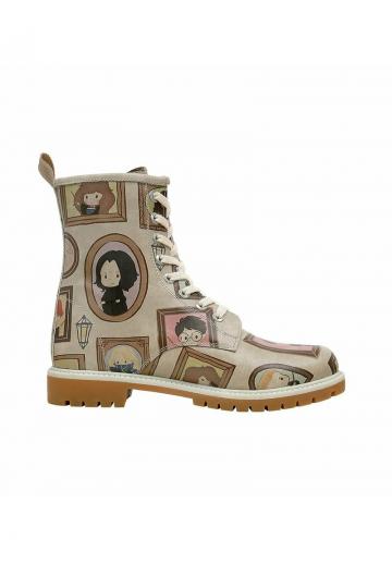 Ботинки на шнуровке