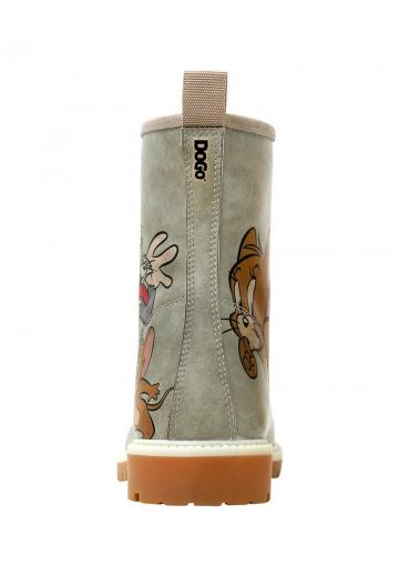 Ботинки на шнуровке