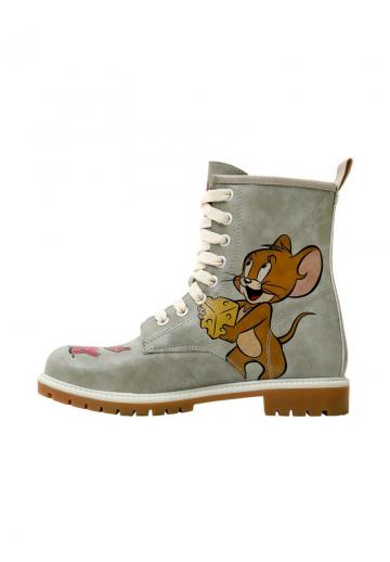 Ботинки на шнуровке