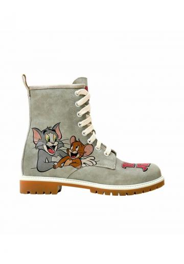 Ботинки на шнуровке