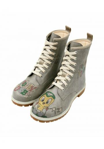 Ботинки на шнуровке