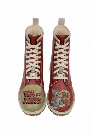 Ботинки на шнуровке