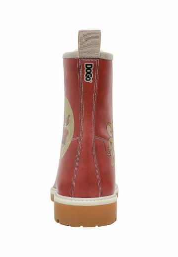 Ботинки на шнуровке