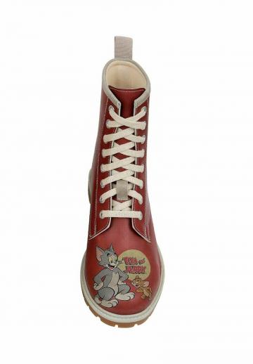 Ботинки на шнуровке