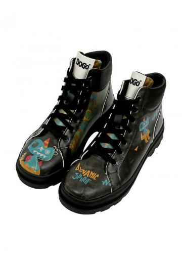 Ботинки на шнуровке