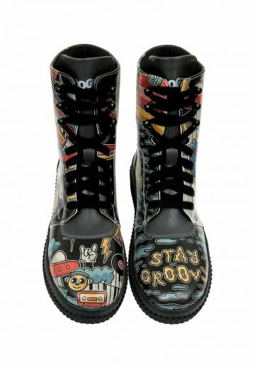 Ботинки на шнуровке