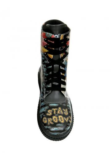 Ботинки на шнуровке