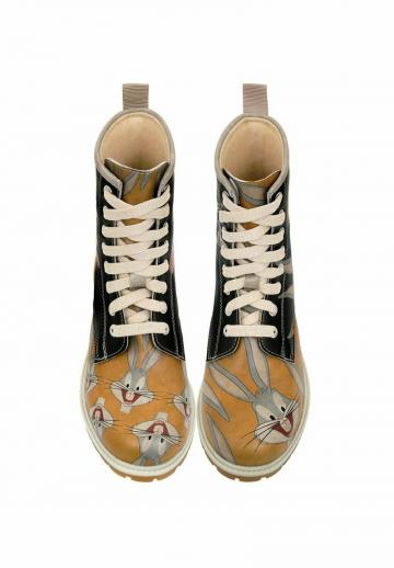 Ботинки на шнуровке