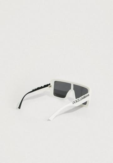 Солнечные очки