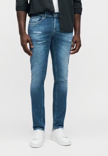 Узкие джинсы