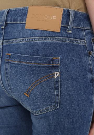 Узкие джинсы