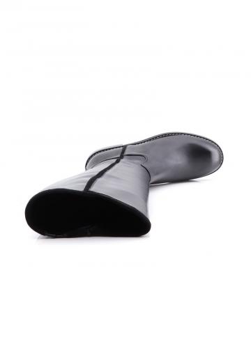 Высокие сапоги