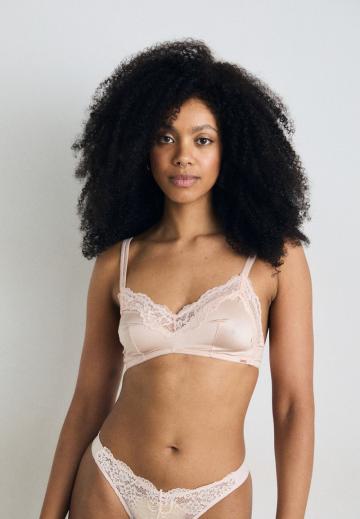 Бюстгальтер