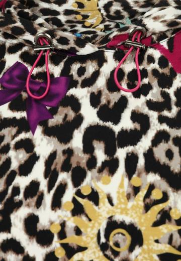 Пуловер с капюшоном