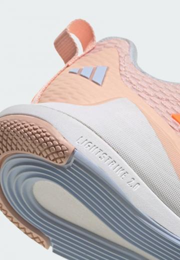 Кроссовки для зала