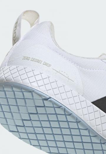 Тренировочные кроссовки