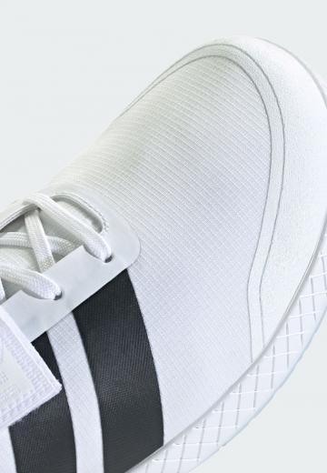 Тренировочные кроссовки