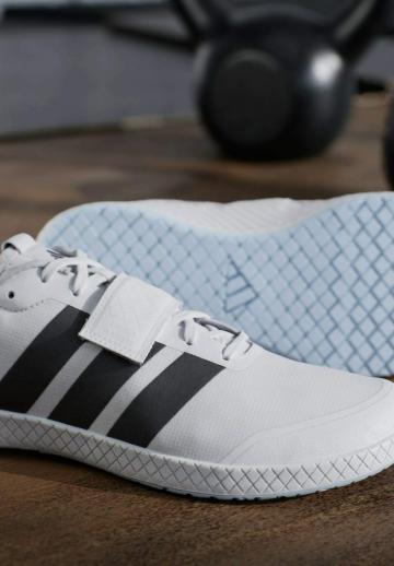 Тренировочные кроссовки