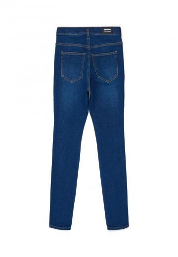 Узкие джинсы