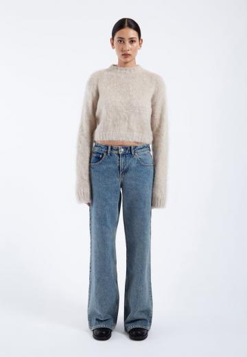 Пуловер в полоску