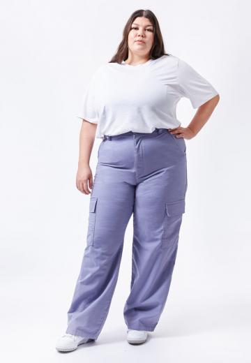 Брюки с накладными карманами