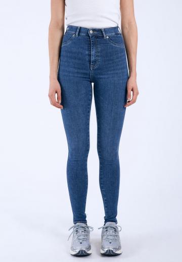 Узкие джинсы