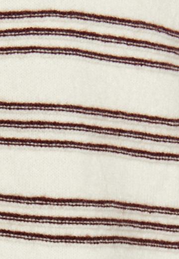 Длинный жилет