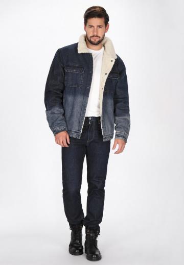 Джинсовая куртка