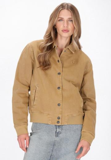 Куртка с накладнымит карманами