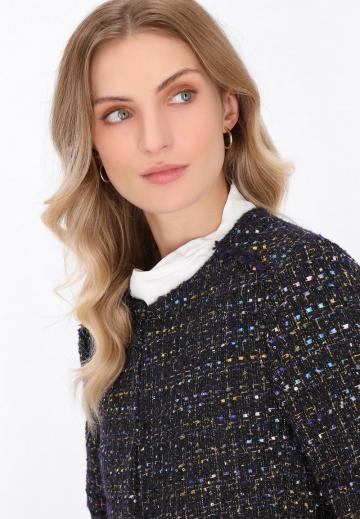 Короткое пальто