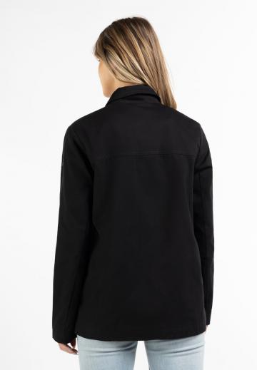 Куртка с накладнымит карманами