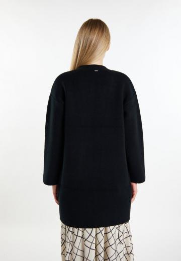 Длинный жилет