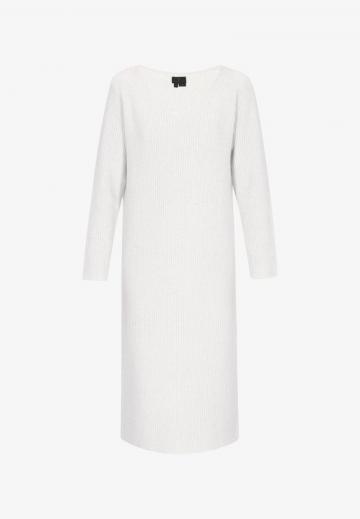 Вязаное платье