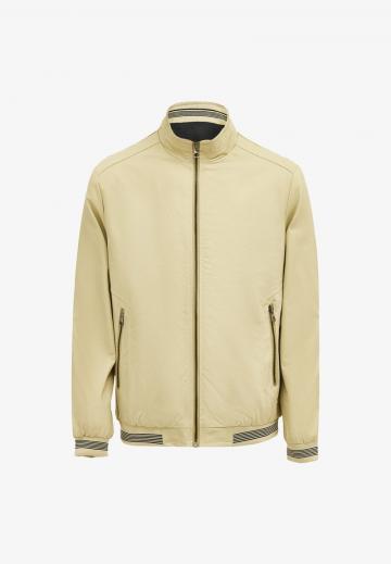 Куртка бомбер