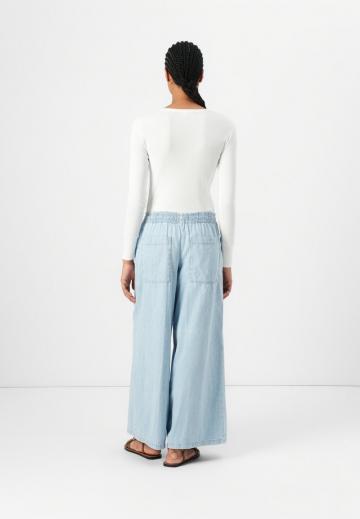 Широкие брюки