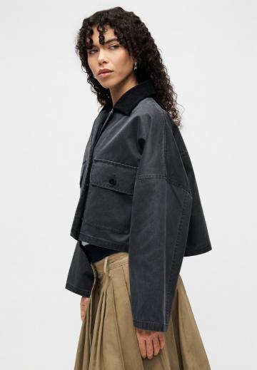 Короткая куртка