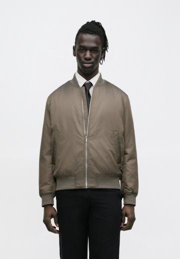 Куртка бомбер
